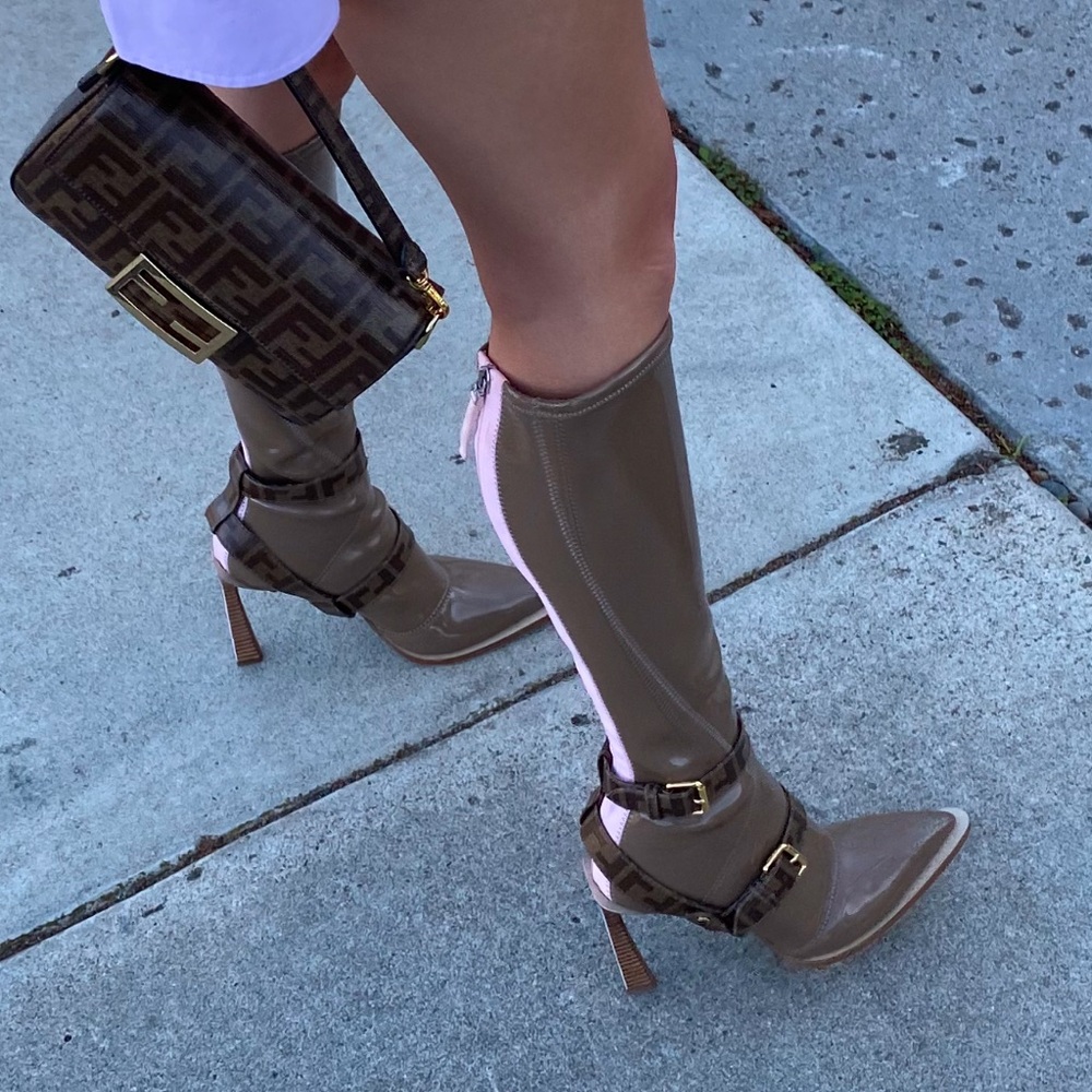 FENDI boots - Picture 10 of 11